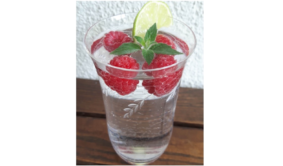 woda smakowa, ile pić wody, tymon, bisfenol A, ile pić na diecie, dieta